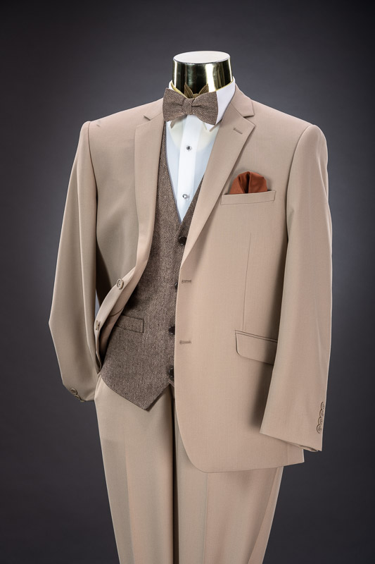 19180 Mr Tux Tan 11 Rustic