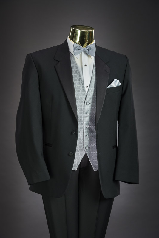 19180 Mr Tux Troy 31 Grey Backdrop 