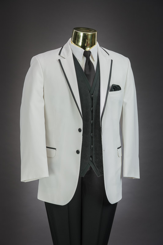 19180 Mr Tux W Savoy 36 Grey Backdrop