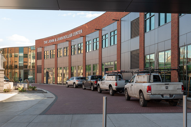 22345 Gon_Eng_Bldg 01