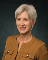 22347 Tina Swannack