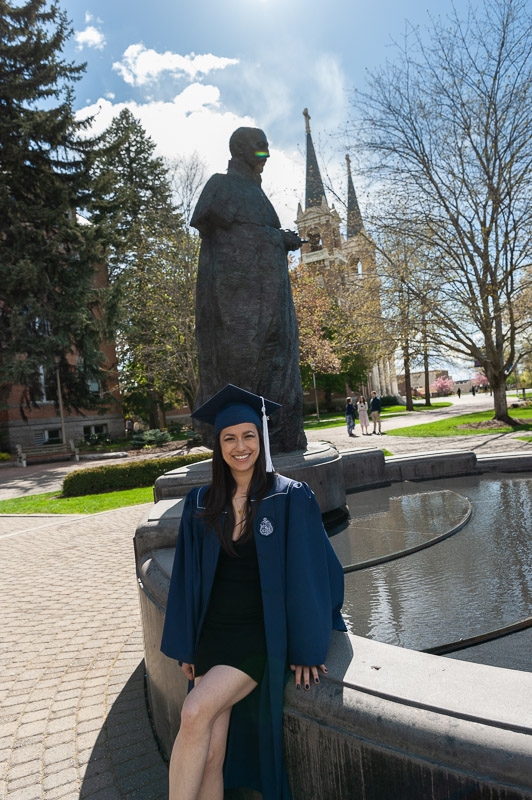 22350 Sydney Grad 20_22 013
