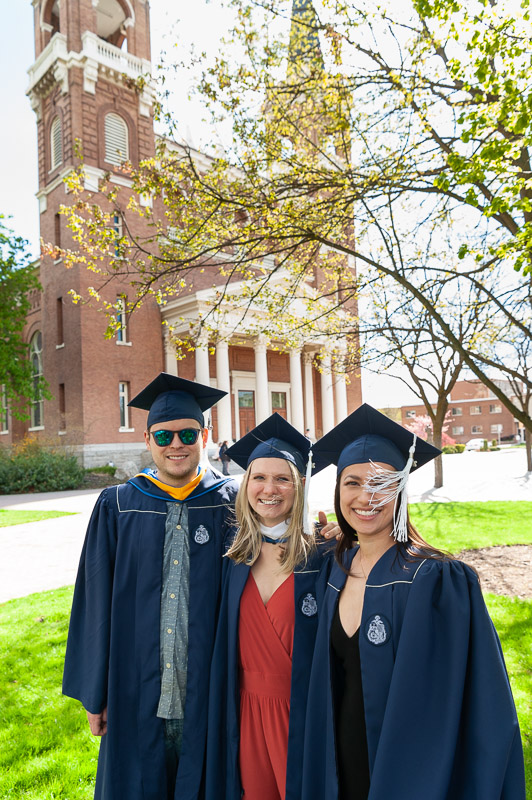 22350 Sydney Grad 20_22 057