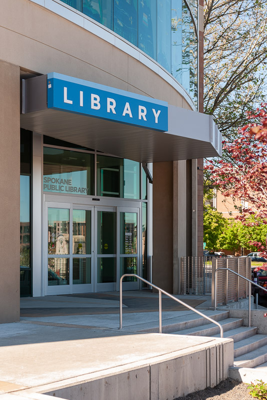 22352 helveticka Lib_Central 02