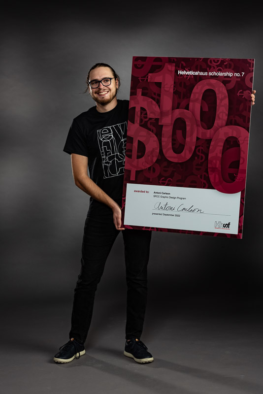 22367 Antoni Carlson 115