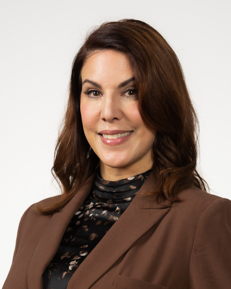 23498 Sherri Baker_CFO 130
