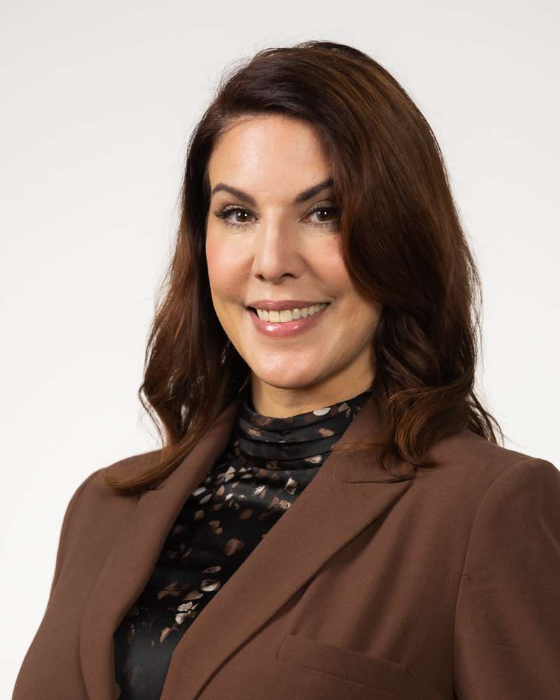 23498 Sherri Baker_CFO 131