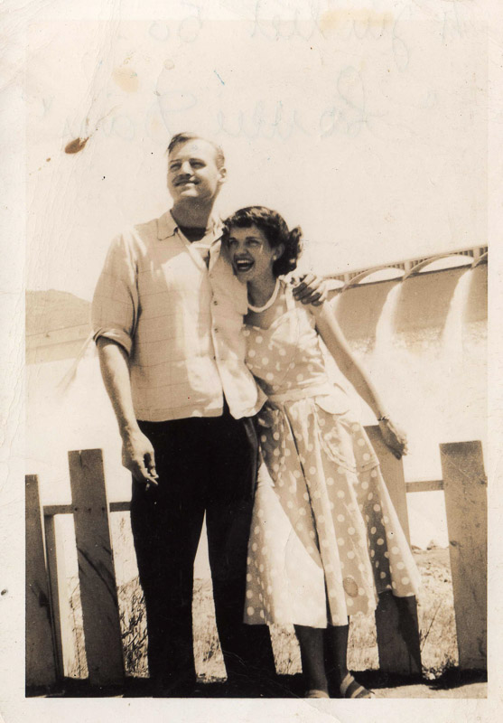 1950-0003 Pierrette Grand Coulee Dam 4th of July John SWeat
