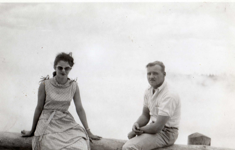 1952-0006 Pierrette and John Sweat