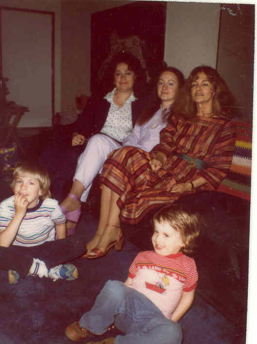 1980 Spokane Sharon Cox Cheri Pierretet Colin Chris  3030
